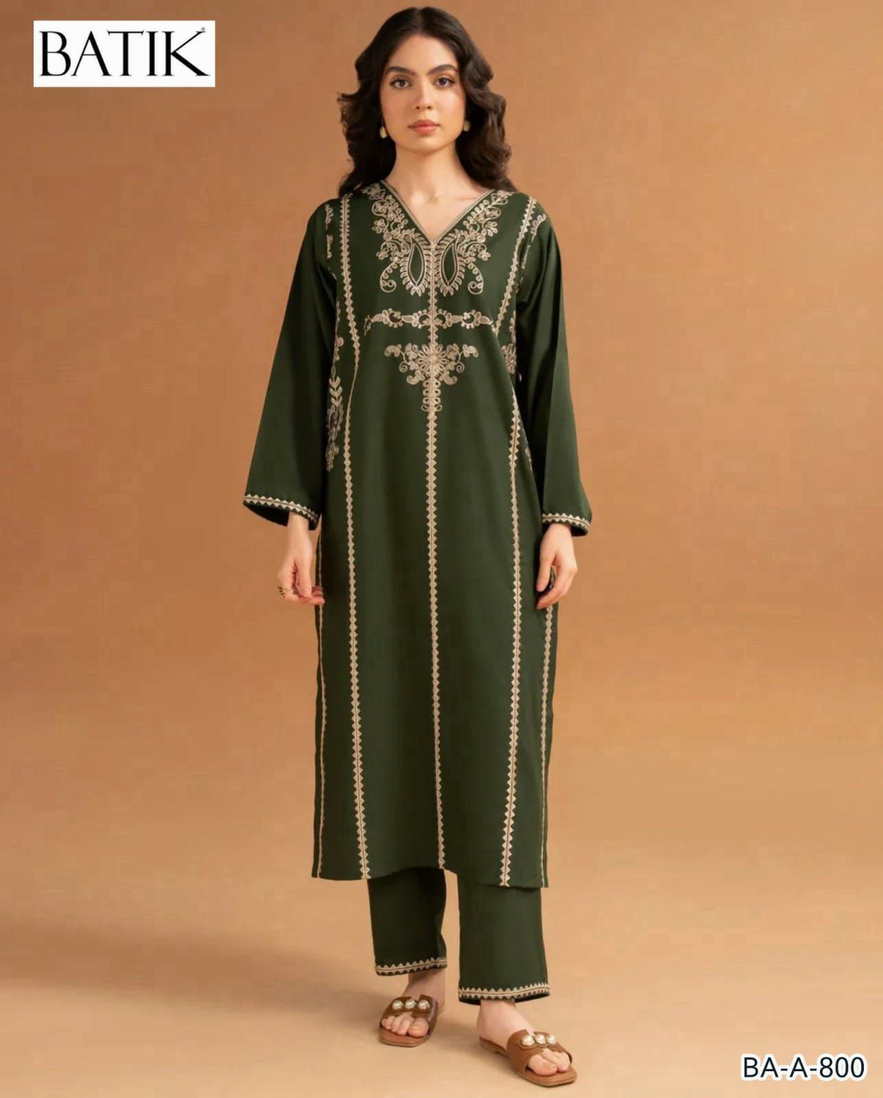 BATIK GREEN COLOR EMB 2PCS